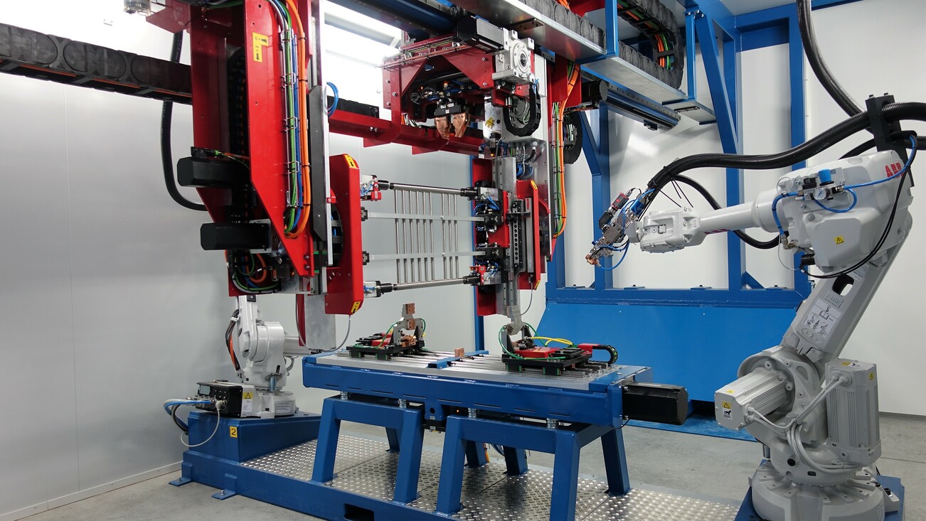 Открытие участка роботизированной лазерной сварки